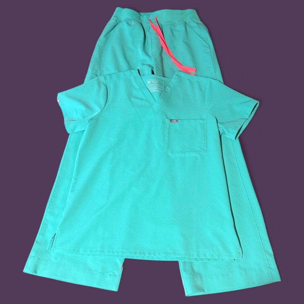 FIGS | Surgical Green Set: Catarina/Isabella
